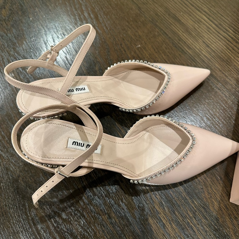 Mui Mui Embellished Kitten Heel